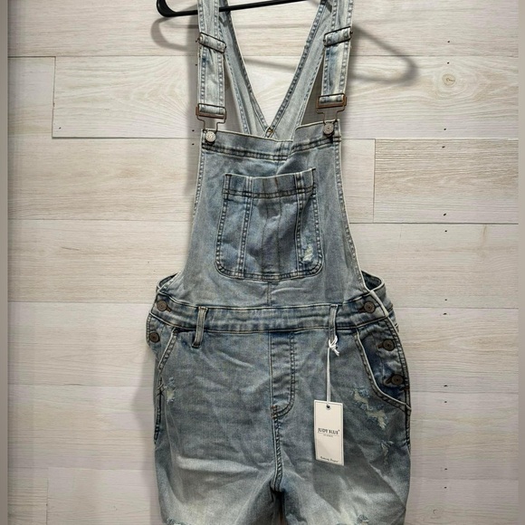 Judy Blue Overall Shorts - Picture 1 of 1